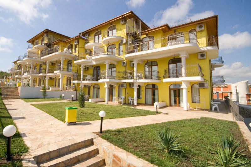 Menada Green Hills Apartments Sozopol Zewnętrze zdjęcie